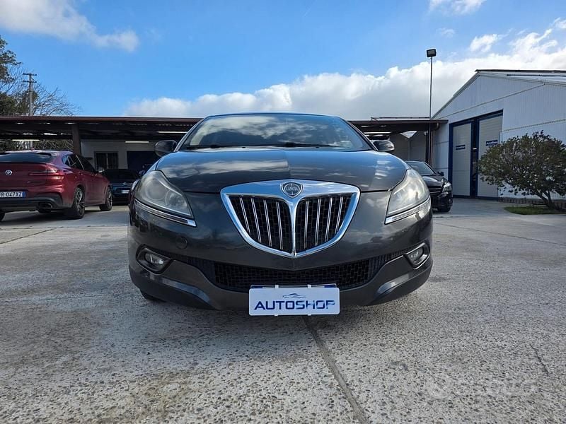 Usata Lancia Delta 119 CV (87 kW) 2011 Nero Utilitaria