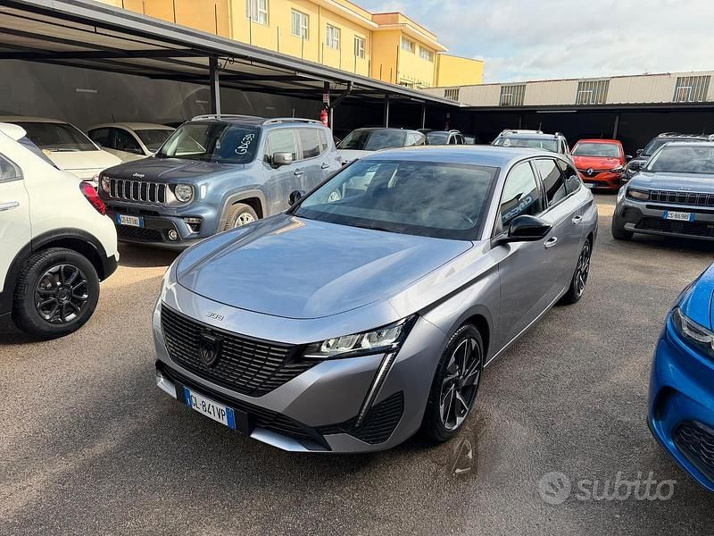 Usata Peugeot 308 SW Allure 131 CV (96 kW) 2022 Grigio Station wagon