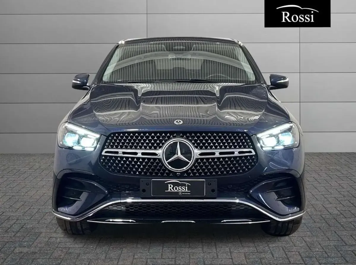 Usata Mercedes GLE300 Advanced Plus 269 CV (197 kW) 2024 Blu metallizzato SUV