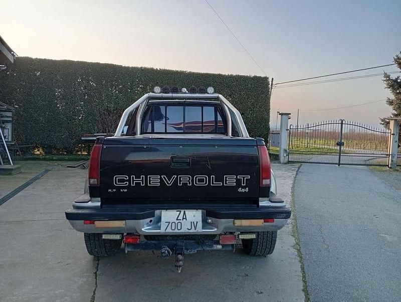 Usata Chevrolet Silverado 199 CV (146 kW) 1992 Nero SUV