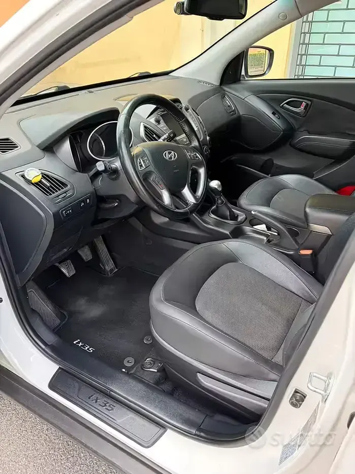 Usata Hyundai ix35 115 CV (84 kW) 2014 Bianco SUV