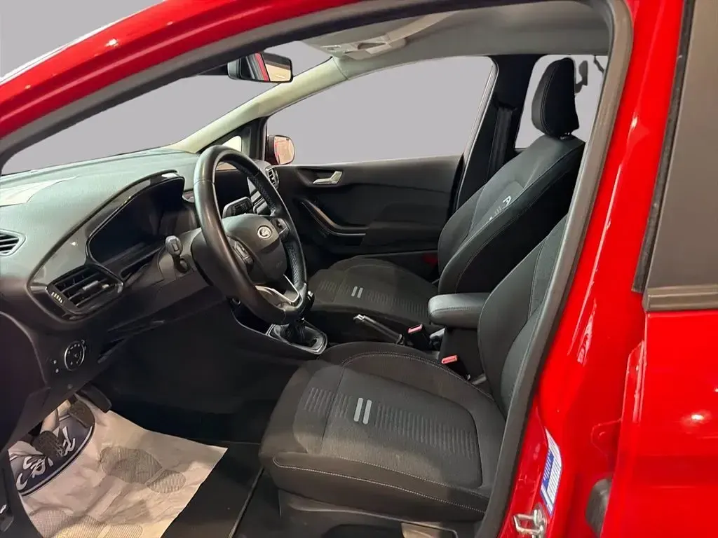 Usata Ford Fiesta Active X 125 CV (91 kW) 2022 Rosso Berlina