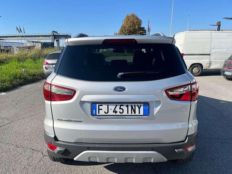 Usata Ford Ecosport 95 CV (69 kW) 2017 Argento SUV