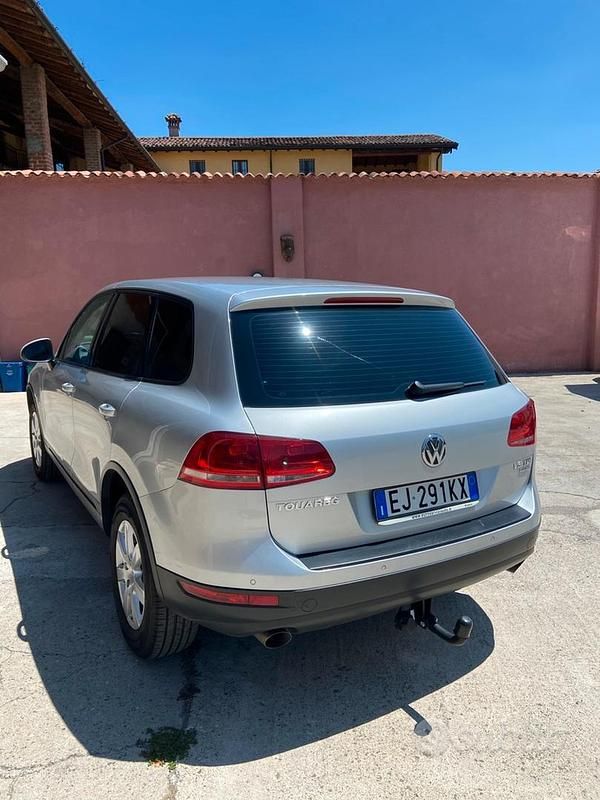 Usata VW Touareg 2011 Grigio SUV