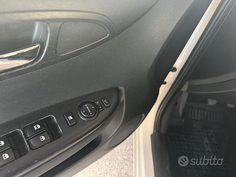 Usata Hyundai i20 Edition 90 CV (66 kW) 2013 Bianco Berlina