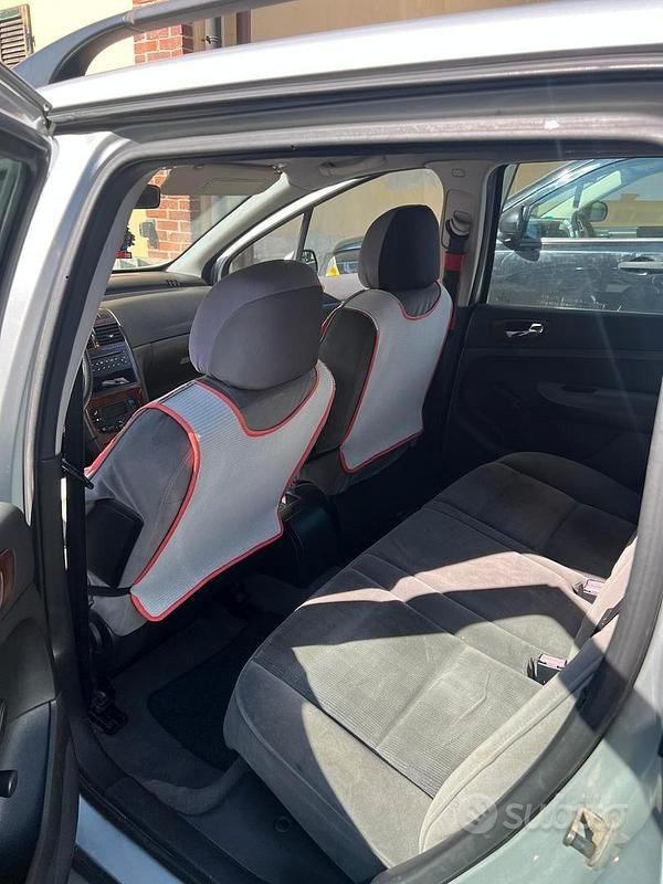 Usata Peugeot 307 136 CV (100 kW) 2003 Grigio Station wagon