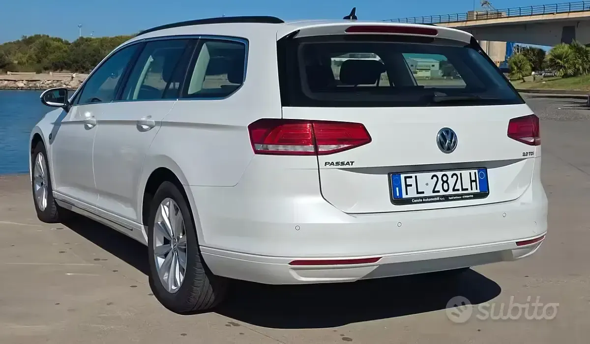Usata VW Passat Business 150 CV (110 kW) 2017 Bianco Station wagon
