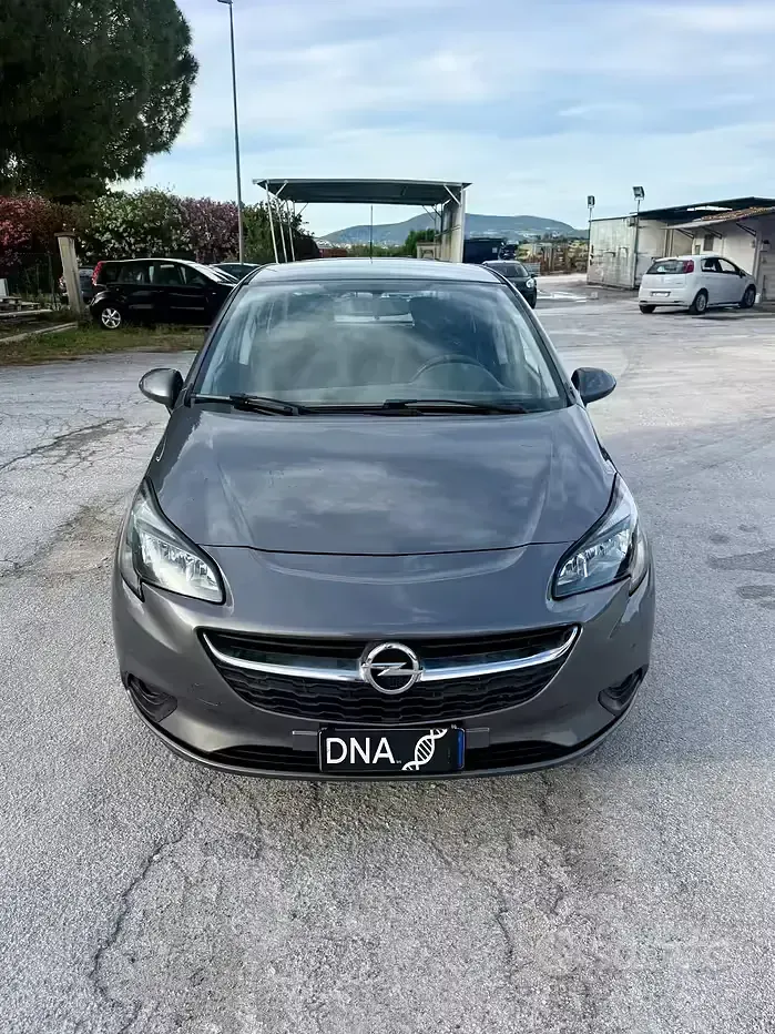 Usata Opel Corsa 90 CV (66 kW) 2016 Grigio Utilitaria