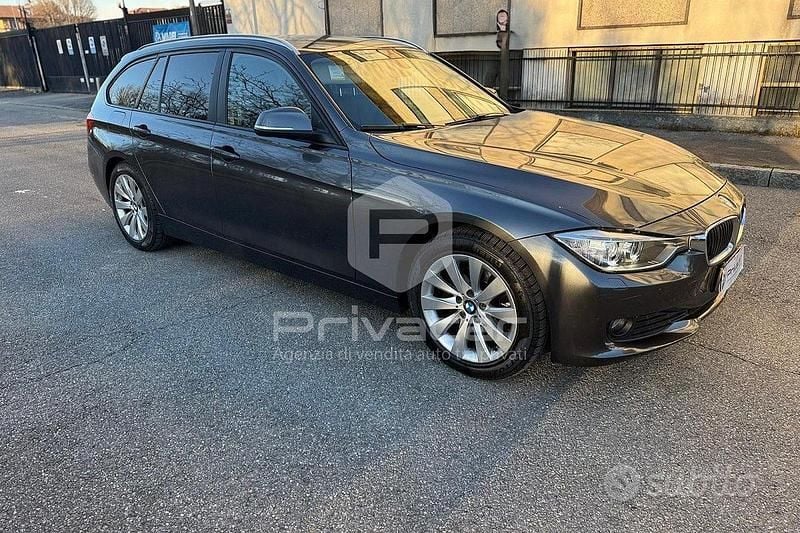Usata BMW 320 Comfort Edition 184 CV (135 kW) 2013 Grigio Station wagon