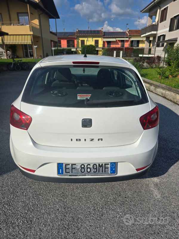 Usata Seat Ibiza 2011 Bianco Berlina
