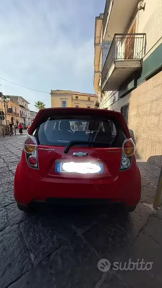 Usata Chevrolet Spark LS 68 CV (50 kW) 2012 Rosso Utilitaria