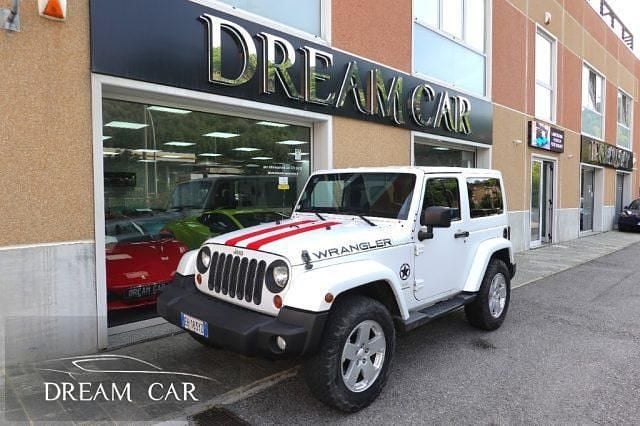 Usata Jeep Wrangler Sahara 200 CV (147 kW) 2011 Bianco perlato SUV