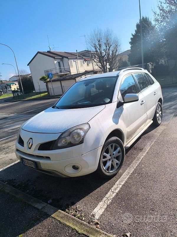 Usata Renault Koleos 2008 Bianco SUV