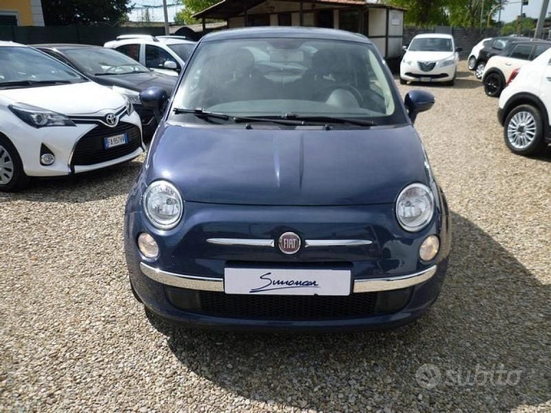 Usata Fiat 500 Lounge 69 CV (50 kW) 2014 Blu Utilitaria