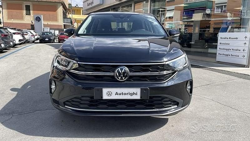 Usata VW Taigo Life 95 CV (69 kW) 2024 Nero SUV