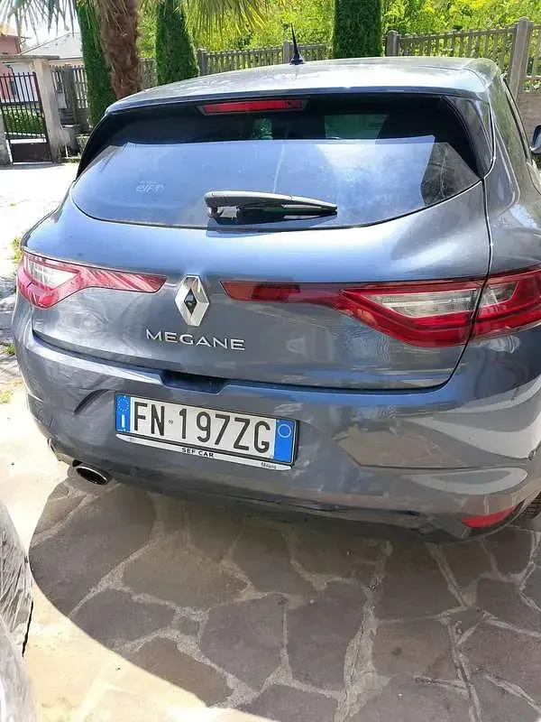 Usata Renault Mégane IV Bose Edition 132 CV (97 kW) 2018 Berlina