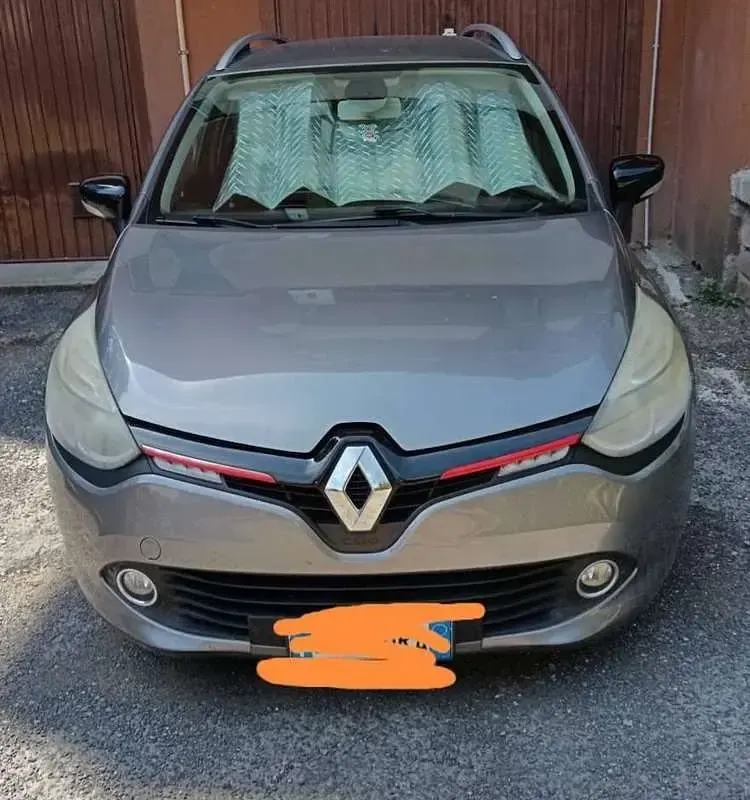 Usata Renault Clio 75 CV (55 kW) 2013 Grigio Station wagon