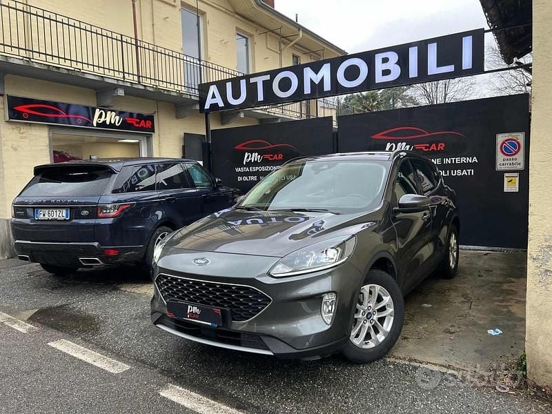 Usata Ford Kuga ST-Line 120 CV (88 kW) 2022 Grigio(met.) SUV
