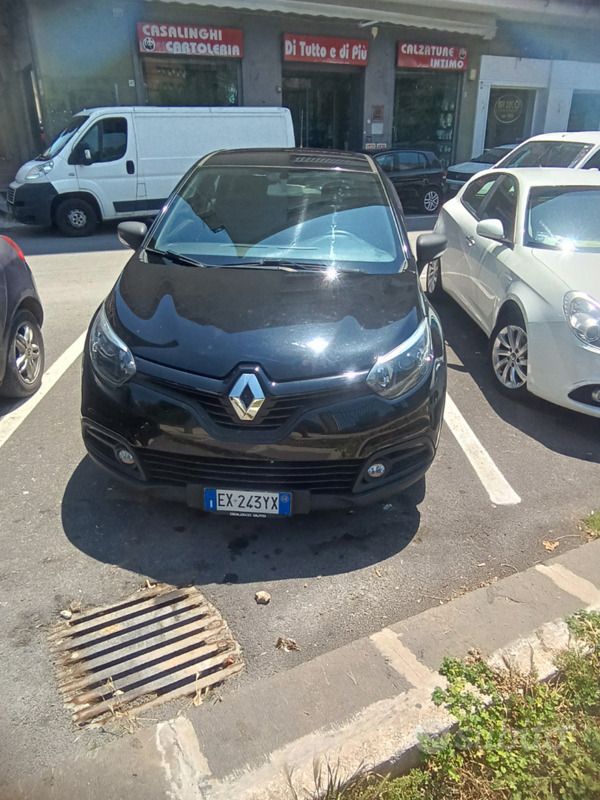 Usata Renault Captur 115 CV (84 kW) 2014 Nero SUV