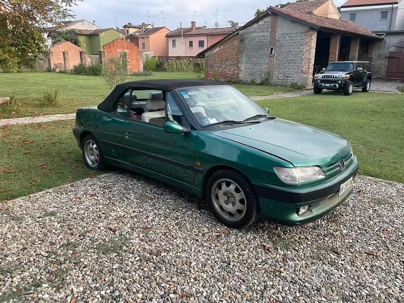 Usata Peugeot 306 Cabriolet Roland Garros 101 CV (74 kW) 1995 Cabrio