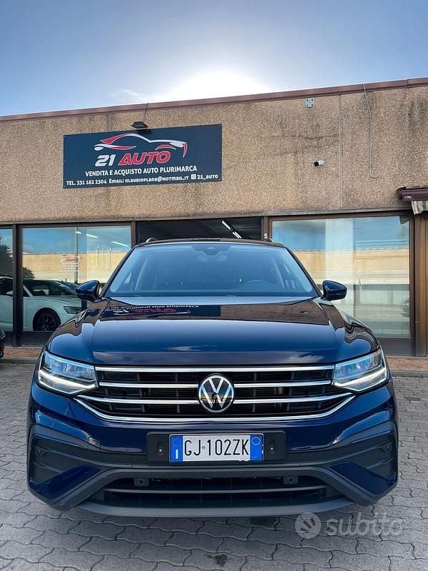 Usata VW Tiguan Allspace R-line 150 CV (110 kW) 2022 Blu SUV