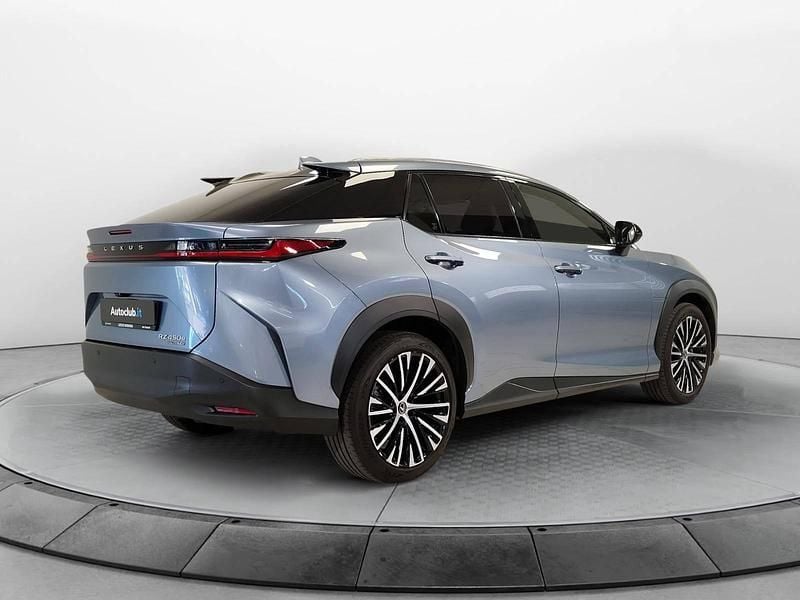 Usata Lexus RZ 450e 178 kW (243 CV) 2025 Azzurro SUV