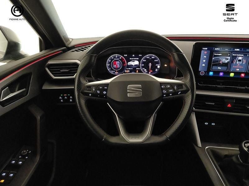 Usata Seat Leon FR 131 CV (96 kW) 2022 Nero Utilitaria