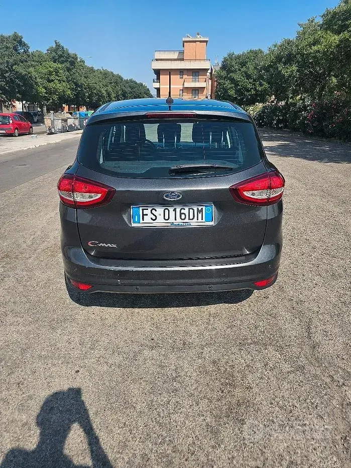 Usata Ford C-MAX 120 CV (88 kW) 2018 Grigio Monovolume