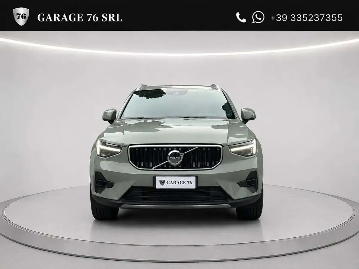 Usata Volvo XC40 Core 129 CV (94 kW) 2023 Verde SUV