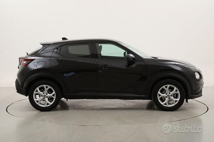Usata Nissan Juke N-Connecta 114 CV (83 kW) 2022 Nero SUV