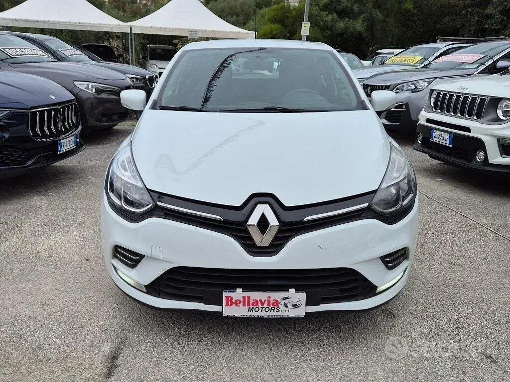 Usata Renault Clio 90 CV (66 kW) 2017 Bianco Utilitaria