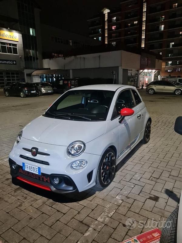 Usata Abarth 595 145 CV (106 kW) 2018 Grigio Utilitaria