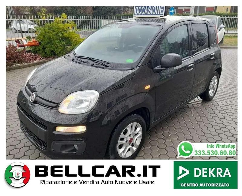 Nero Usata 2017 Fiat Panda Lounge Due volumi | 9500 € (Buon prezzo) - Immagine 1/4