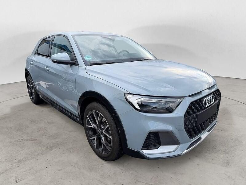 Käytetty Audi A1 Business 116 HP (85 kW) 2025 Katumaasturi