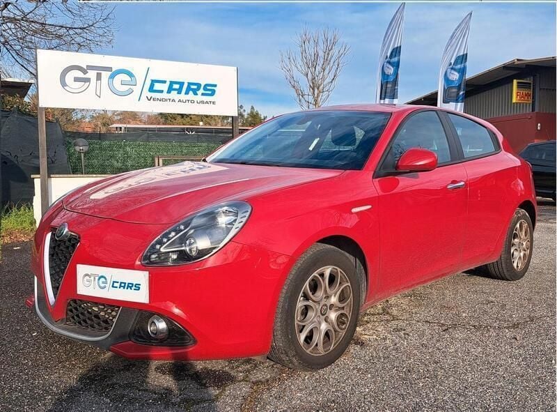Usata Alfa Romeo Giulietta 120 CV (88 kW) 2020 Rosso Utilitaria