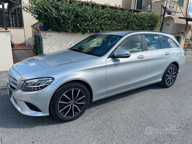 Usata Mercedes C220 194 CV (142 kW) 2018 Grigio Station wagon