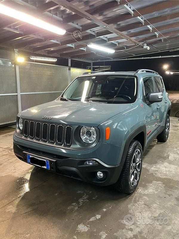 Usata Jeep Renegade Trailhawk 170 CV (125 kW) 2016 SUV