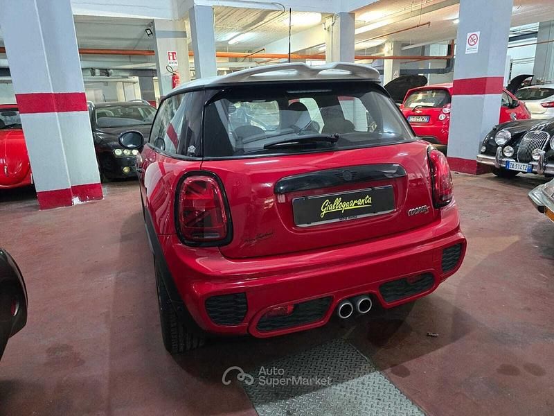 Usata Mini Cooper S 136 CV (100 kW) 2021 Rosso Utilitaria