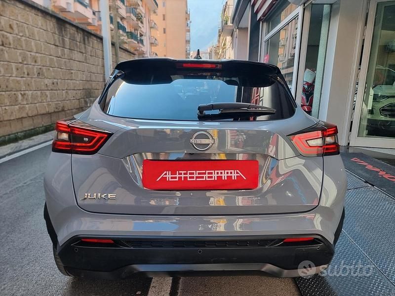 Usata Nissan Juke N-Connecta 114 CV (83 kW) 2025 Grigio SUV