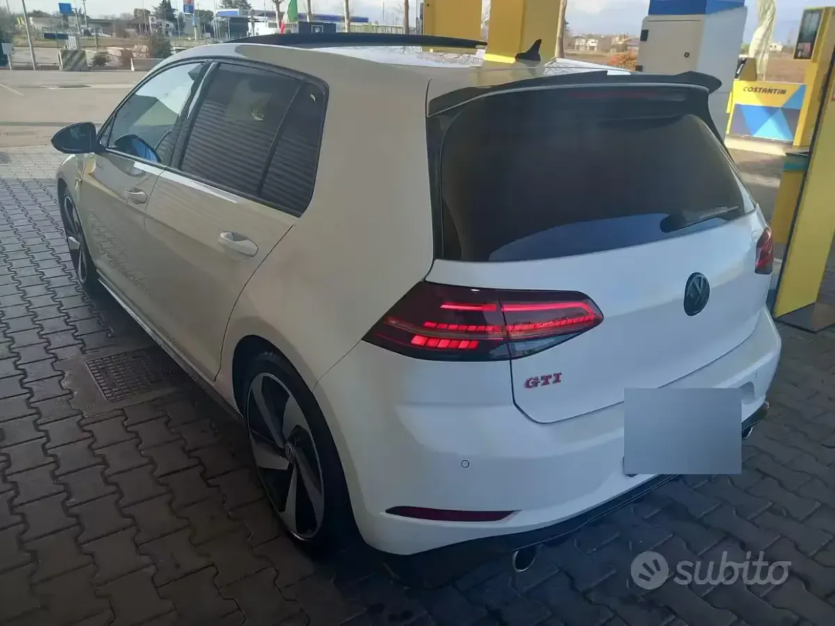Usata VW Golf VII GTI 245 CV (180 kW) 2017 Bianco Berlina