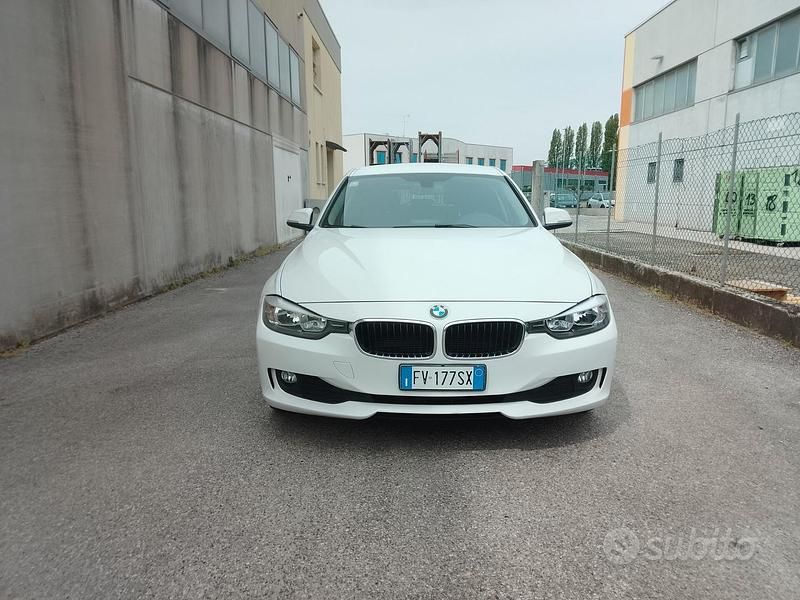 Usata BMW 320 Sport Line 116 CV (85 kW) 2016 Bianco Station wagon