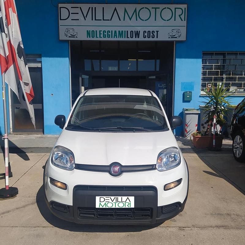 Usata Fiat Panda S 70 CV (51 kW) 2023 Bianco Utilitaria