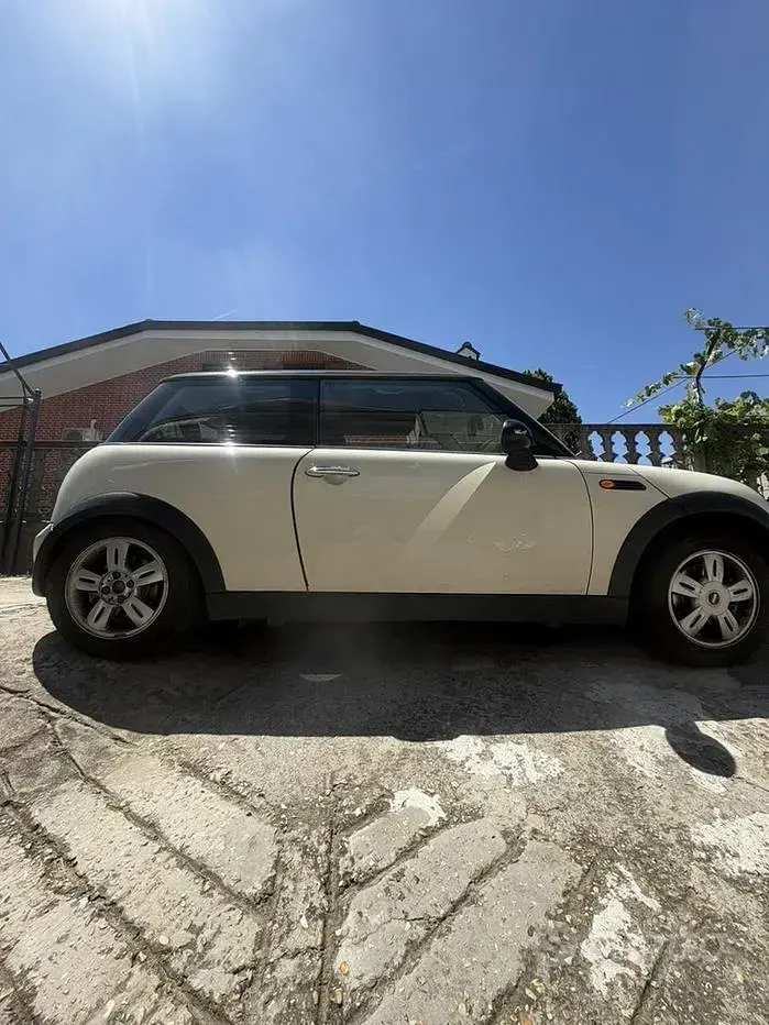 Usata Mini Cooper 116 CV (85 kW) 2004 Utilitaria