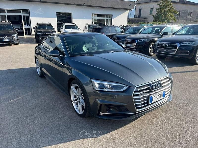Usata Audi A5 190 CV (139 kW) 2018 Gray Coupé