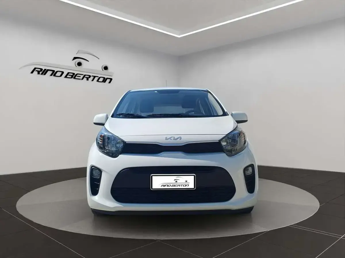 Usata Kia Picanto Urban 67 CV (49 kW) 2022 Bianco Utilitaria