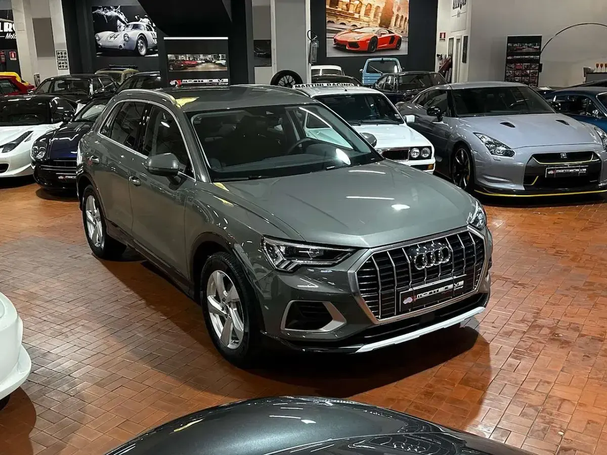 Usata Audi Q3 Advanced 150 CV (110 kW) 2023 Chronos grey SUV