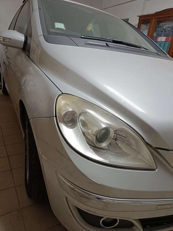 Usato 2009 Mercedes 200 Diesel 135 CV (1.900 €)