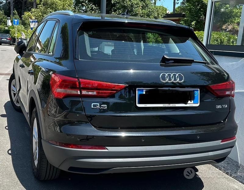 Usata Audi Q3 Business 150 CV (110 kW) 2019 Nero SUV