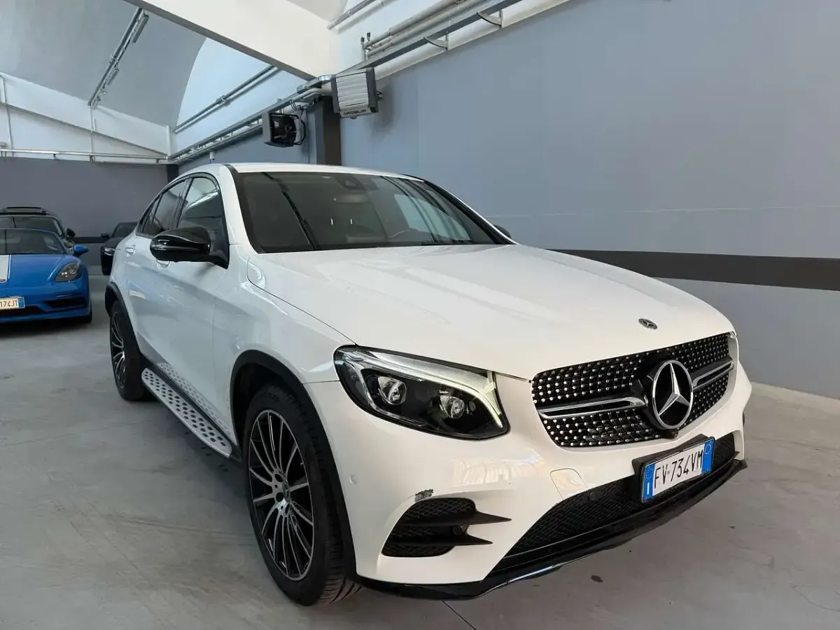 Usata Mercedes GLC350 Premium 258 CV (189 kW) 2019 Bianco SUV