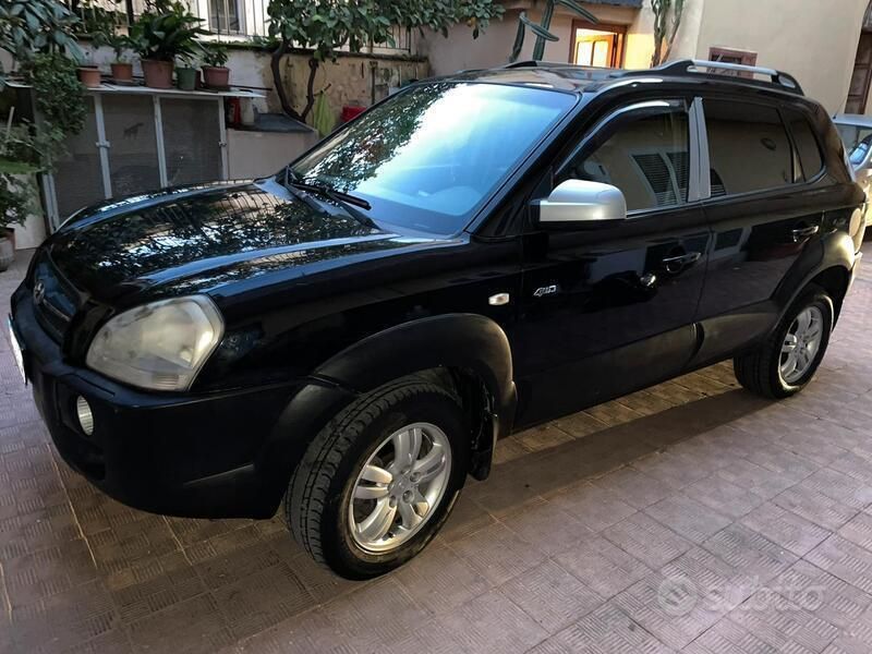 Usata Hyundai Tucson 112 CV (82 kW) 2005 Nero SUV
